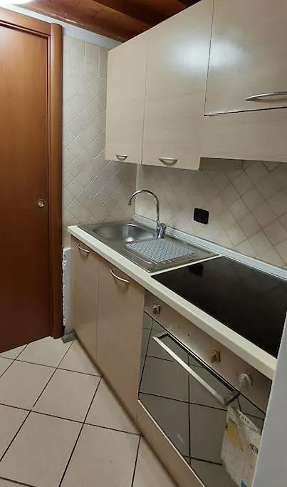 Gemelli Holidays 2: Dual Loft Apartments with Private Courtyard Rome Italy